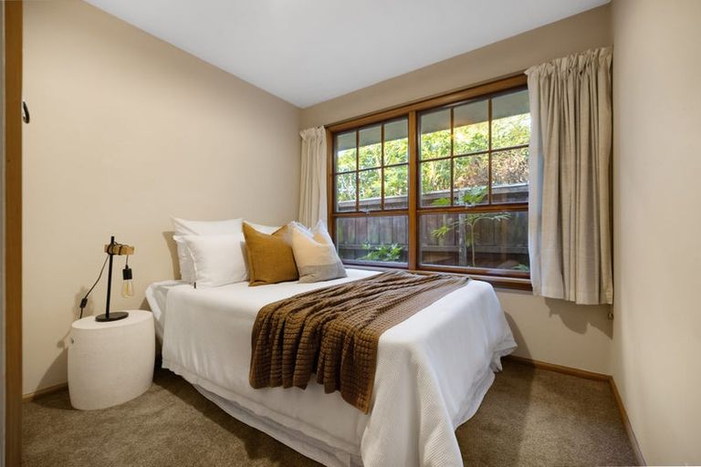 Photo of property in 6 Walden Place, Bryndwr, Christchurch, 8053