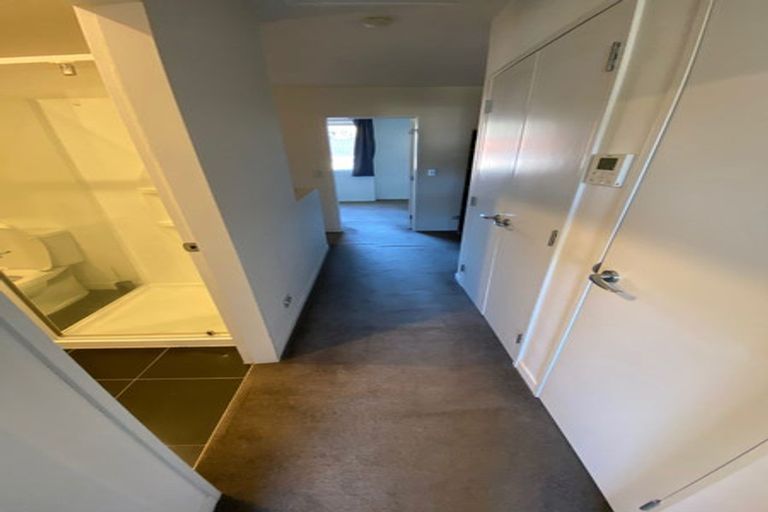 Photo of property in Altar Apartments, 3/120 Rintoul Street, Newtown, Wellington, 6021