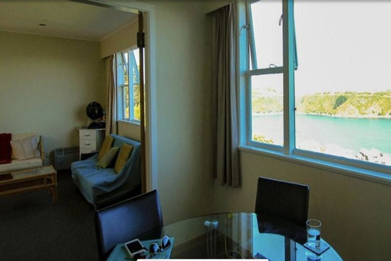 Photo of property in 6 Peranga Terrace, Hataitai, Wellington, 6021