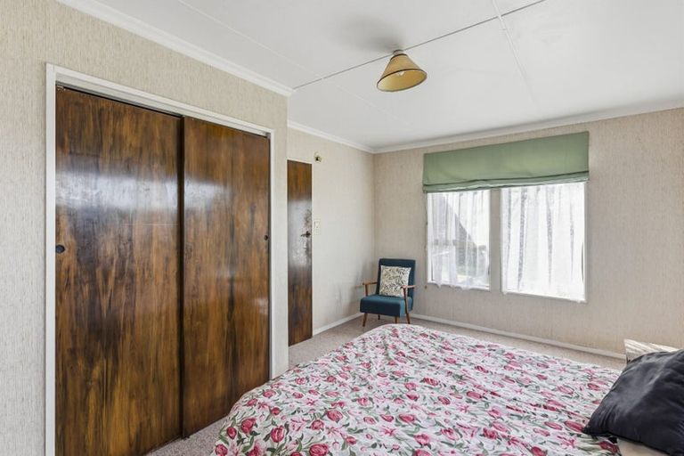 Photo of property in 29 Sarah Street, Waikawa Beach, Manakau, 5573