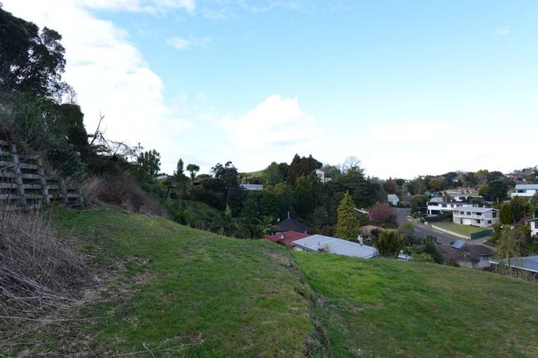 Photo of property in 16 The Fairway, Whakatane, 3120