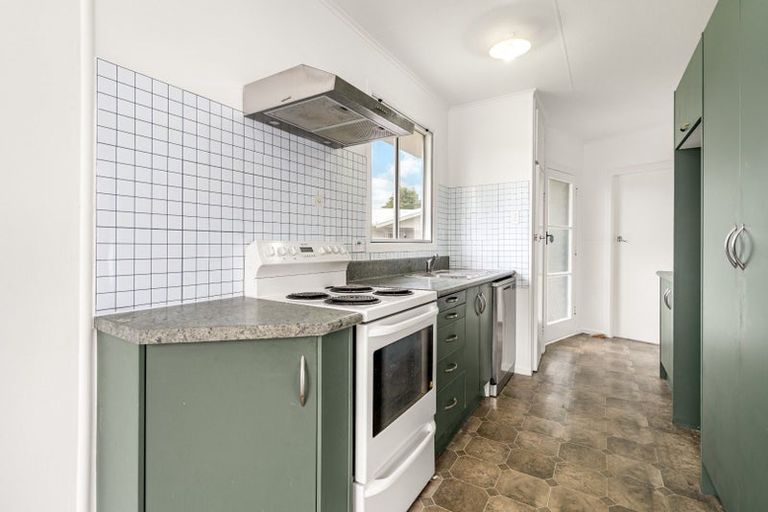 Photo of property in 30 Joanna Place, Deanwell, Hamilton, 3206