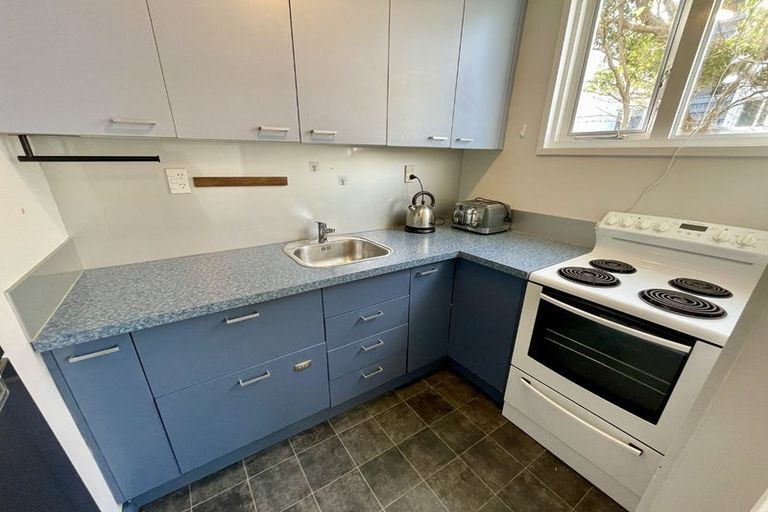 Photo of property in Armstrong Court, 12/12 Angus Avenue, Berhampore, Wellington, 6023