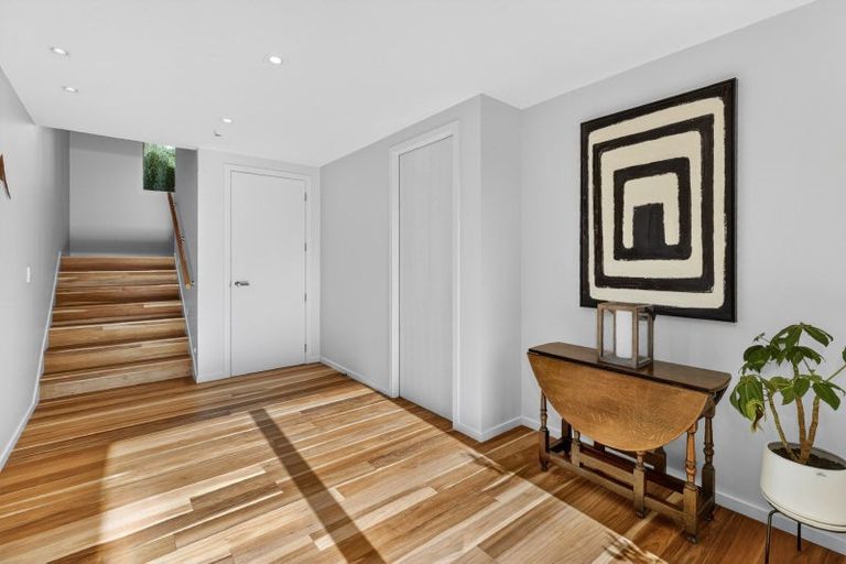 Photo of property in 8 Landsborough Lane, Wanaka, 9305