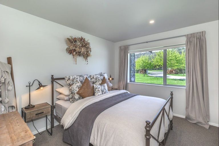 Photo of property in 56 Gladstone Road, Levin, 5571