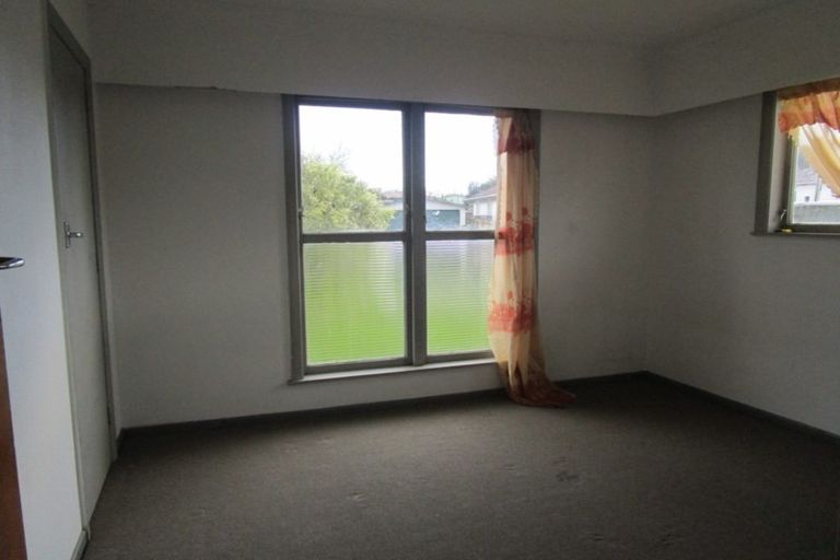 Photo of property in 28 King Edward Avenue, Papakura, 2110