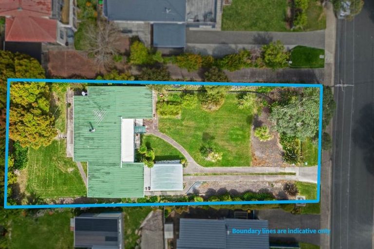 Photo of property in 22 Otanerua Road, Hatfields Beach, Orewa, 0931