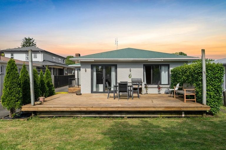 Photo of property in 5 Mason Avenue, Pukekohe, 2120