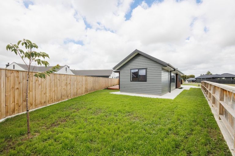 Photo of property in 5a Brooks Place, Maewa, Feilding, 4702