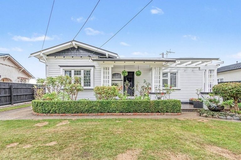 Photo of property in 18 Godwin Crescent, College Estate, Whanganui, 4500