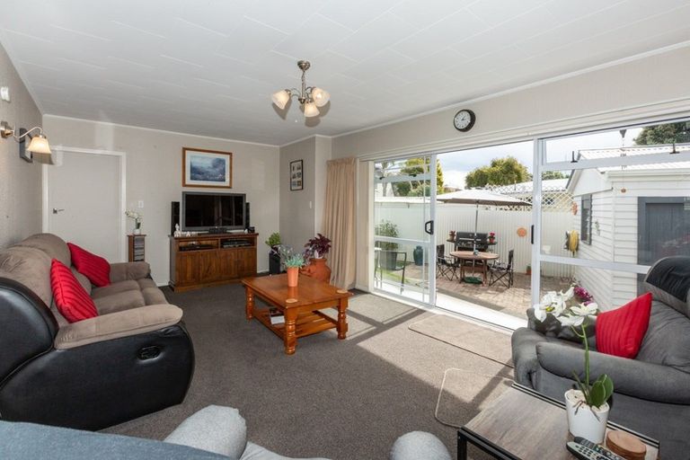 Photo of property in 24 O'dowd Road, Taradale, Napier, 4112