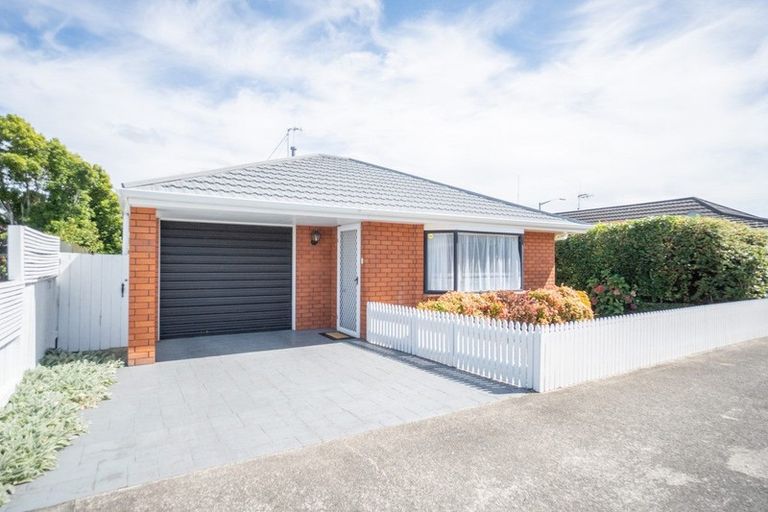 Photo of property in 336a Featherston Street, Palmerston North, 4414