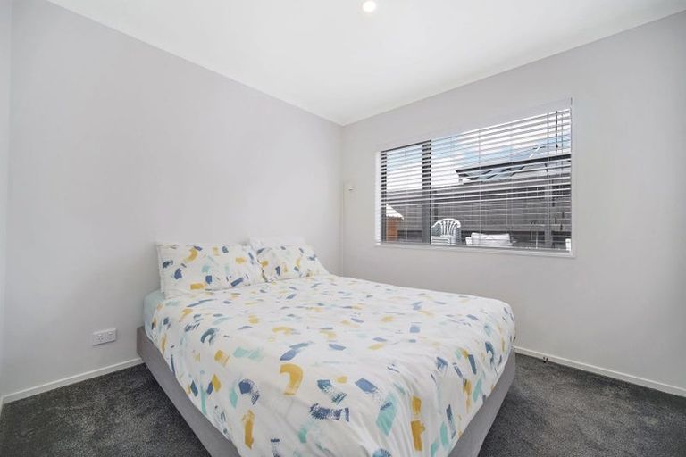 Photo of property in 99 Kuaka Drive, Takanini, 2112