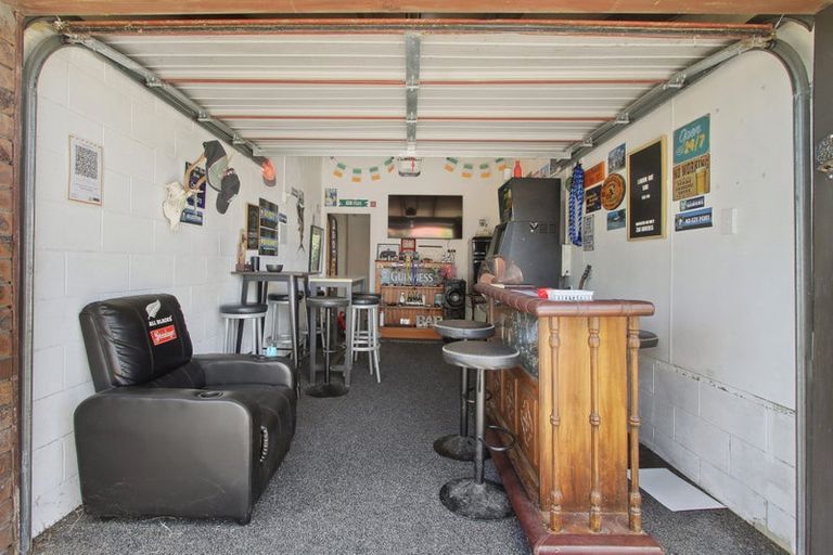 Photo of property in 3/42 James Laurie Street, Henderson, Auckland, 0612