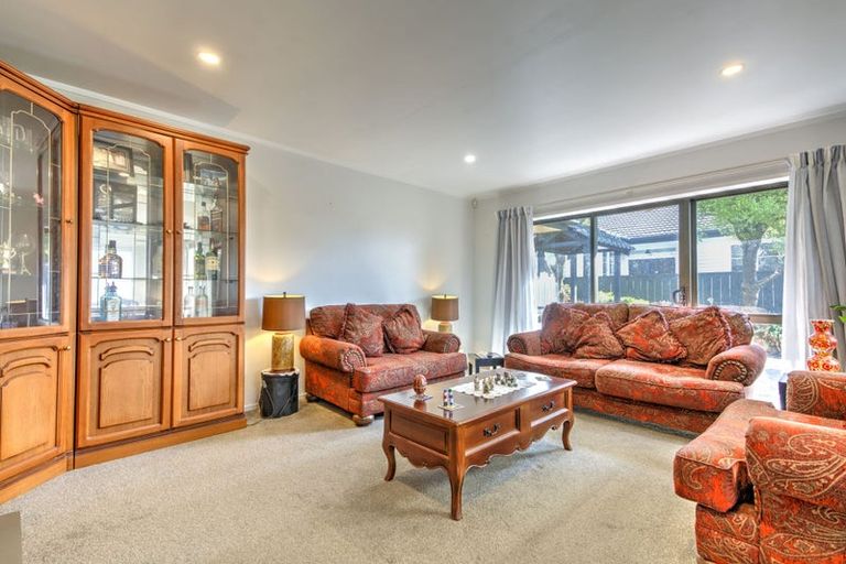 Photo of property in 61 Vardon Road, St Andrews, Hamilton, 3200