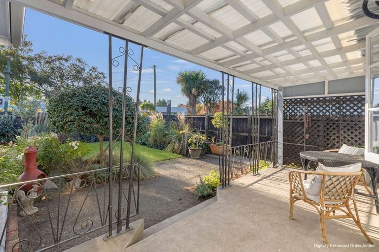 Photo of property in 17 Branston Street, Hornby, Christchurch, 8042