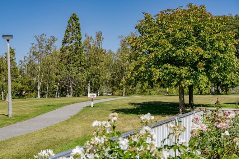 Photo of property in 35 Cairnmuir Crescent, Cromwell, 9310