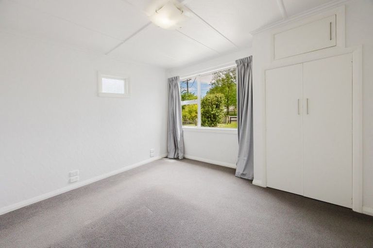 Photo of property in 36 Francis Drake Street, Waipukurau, 4200