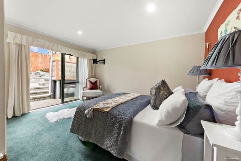 Photo of property in 63 Mt Lebanon Crescent, The Gardens, Auckland, 2105