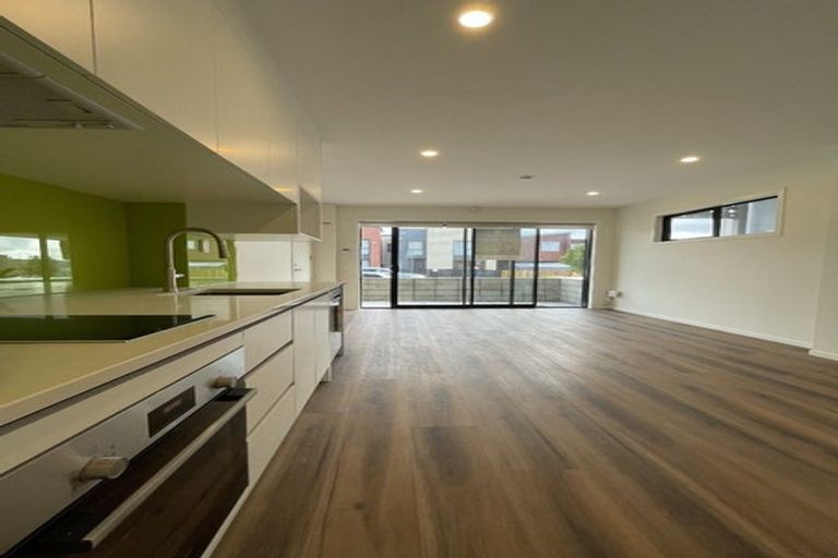 Photo of property in 69 Joshua Carder Drive, Hobsonville, Auckland, 0616