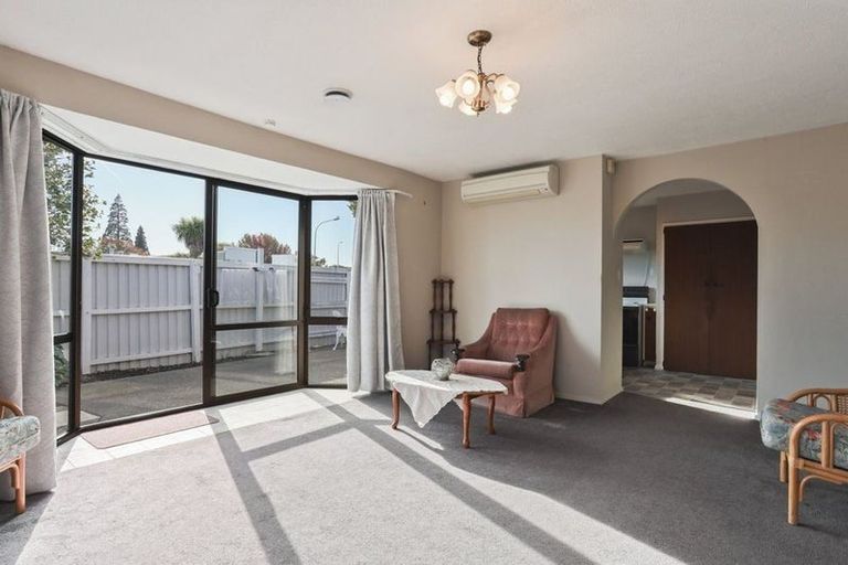 Photo of property in 12b Buss Street, Rangiora, 7400