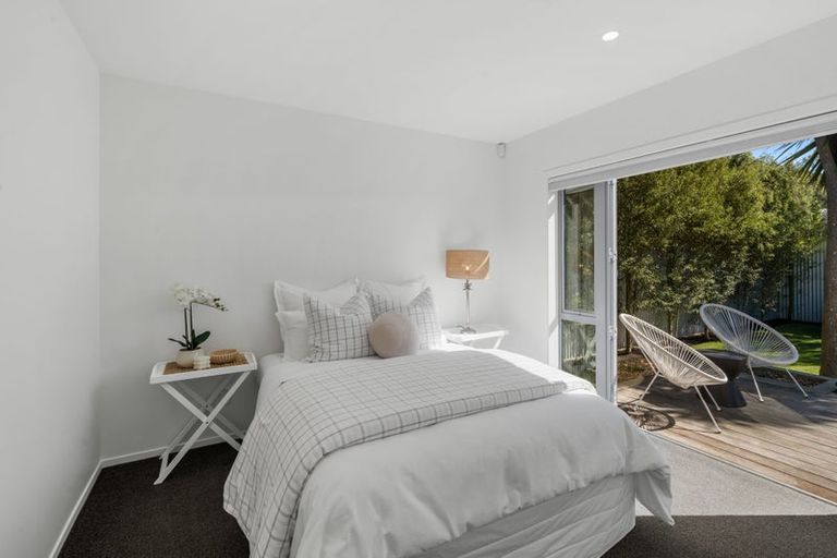 Photo of property in 14 Whitfield Street, Sumner, Christchurch, 8081