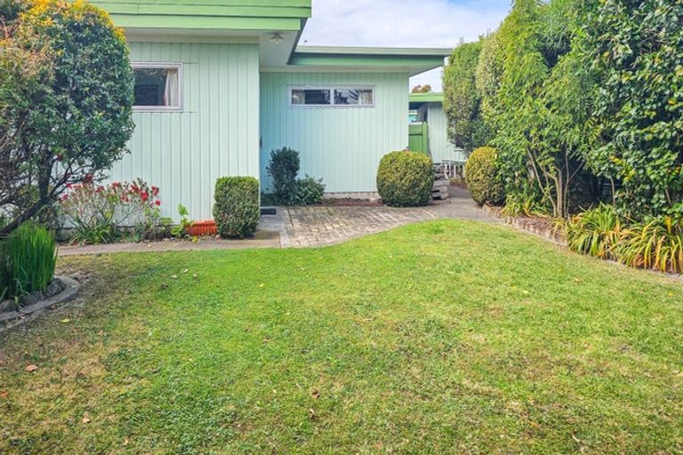 Photo of property in 30 Titoki Crescent, Pirimai, Napier, 4112