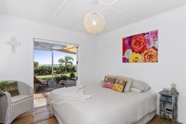 Photo of property in 1021b Papamoa Beach Road, Papamoa Beach, Papamoa, 3118