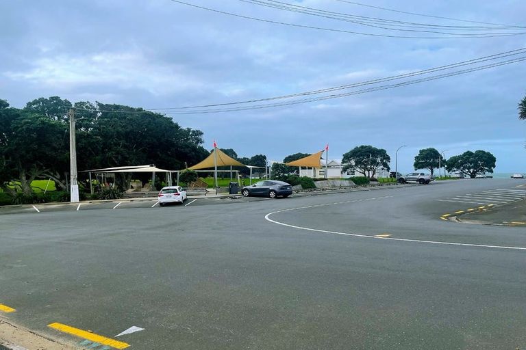 Photo of property in 1/22 Craig Road, Milford, Auckland, 0620