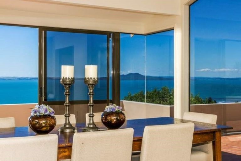 Photo of property in 34 Firth Road, Torbay, Auckland, 0630