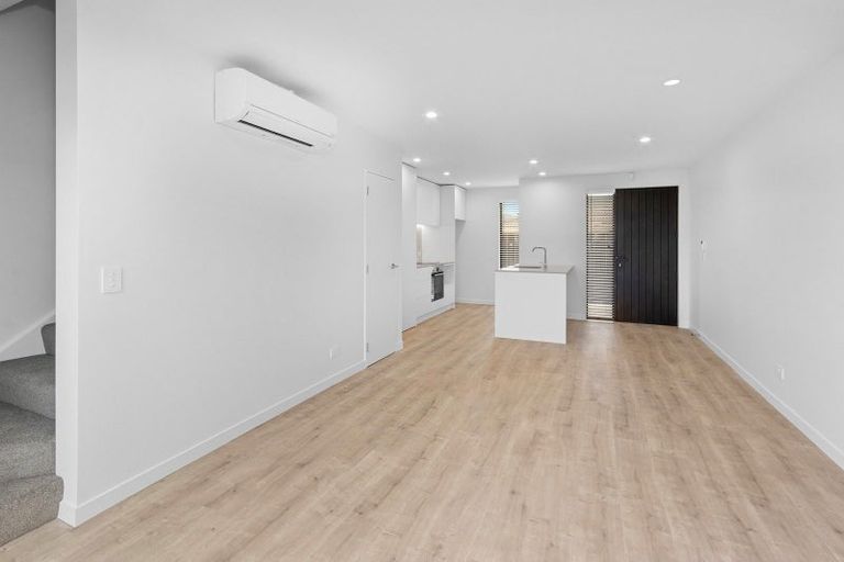 Photo of property in 2/16 Baretta Street, Somerfield, Christchurch, 8024