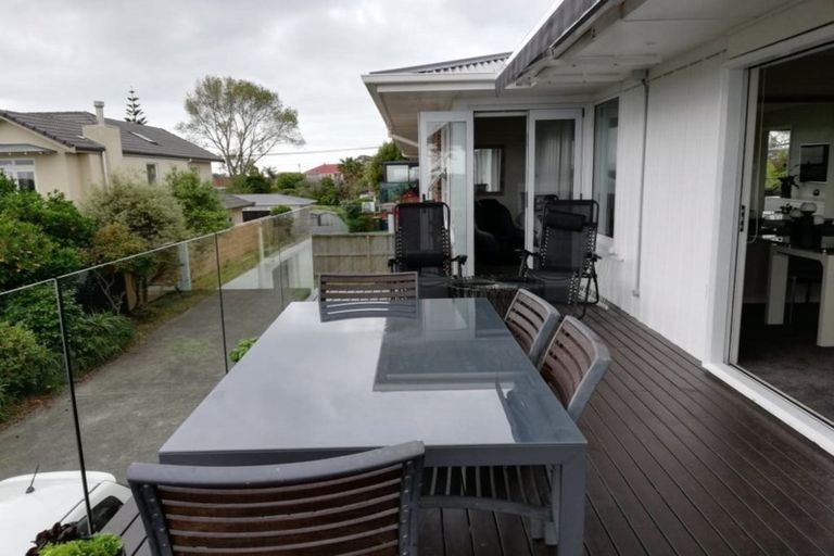Photo of property in 3/18 Sydney Street, Hauraki, Auckland, 0622