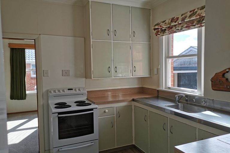 Photo of property in 70 Pine Avenue, Ebdentown, Upper Hutt, 5018