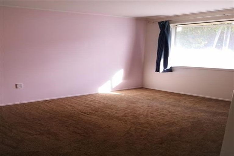 Photo of property in 27 Parker Avenue, New Lynn, Auckland, 0600