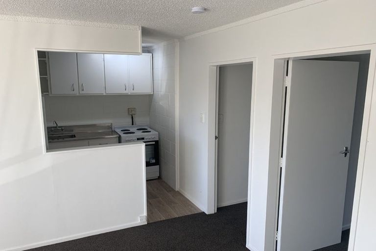 Photo of property in 4u2 Derby Street, Mount Victoria, Wellington, 6011