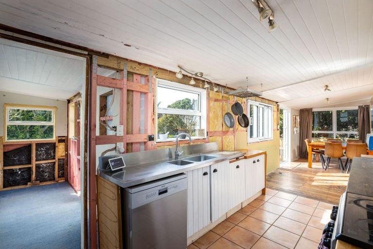 Photo of property in 58 Doralto Road, Frankleigh Park, New Plymouth, 4310