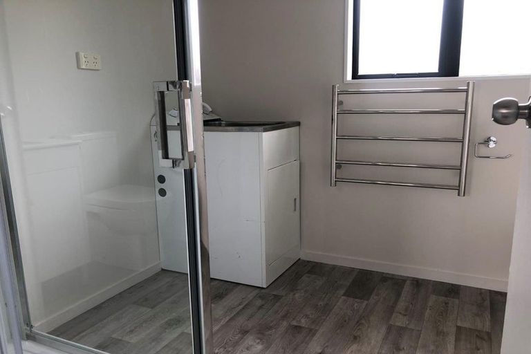 Photo of property in 471 Massey Road, Mangere East, Auckland, 2024