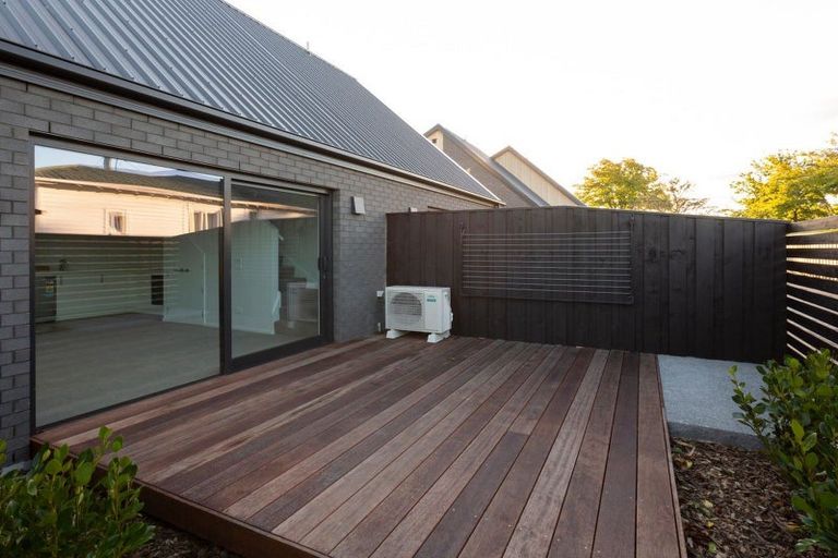 Photo of property in 3/171 Centaurus Road, Saint Martins, Christchurch, 8022