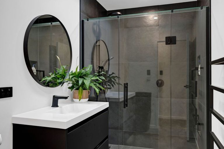 Photo of property in 51a Rata Street, Hawera, 4610