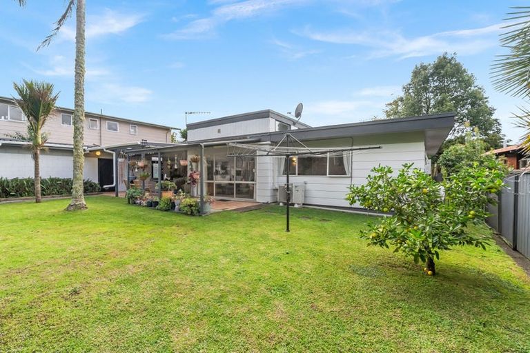 Photo of property in 17 Parkland Crescent, Te Kamo, Whangarei, 0112