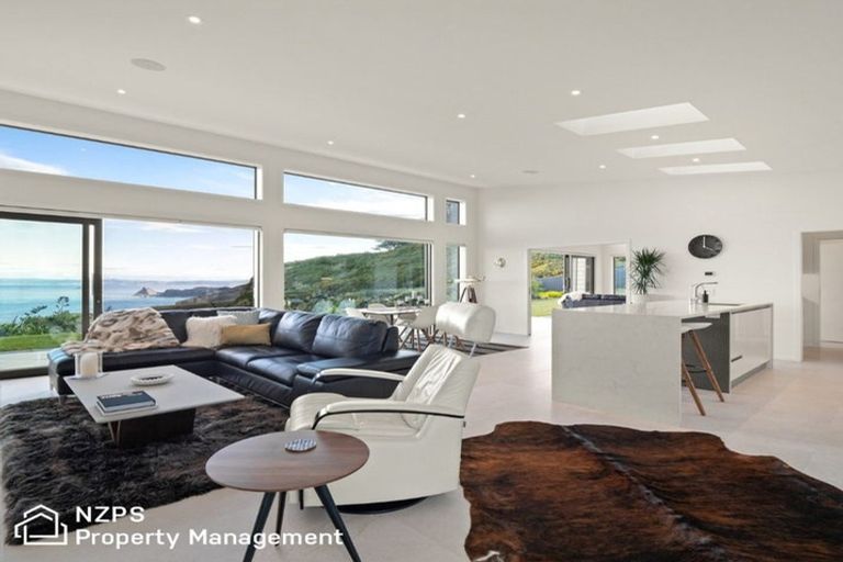 Photo of property in 49 Highgrove, Saint Clair, Dunedin, 9012