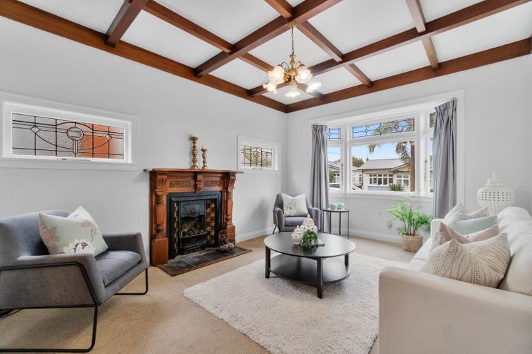 Photo of property in 15 Duders Avenue, Devonport, Auckland, 0624