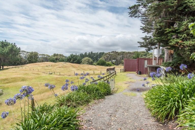 Photo of property in 176 Te Hapua Road, Te Horo, Otaki, 5581