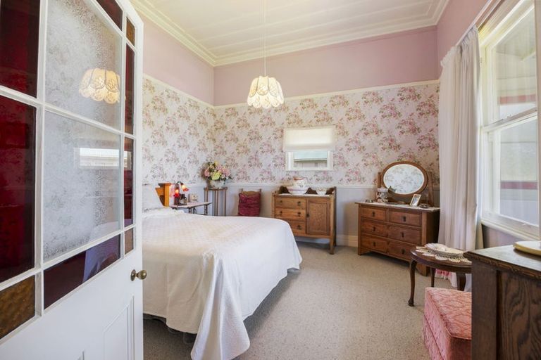 Photo of property in 47 Patu-kukupa Street, Manaia, 4612