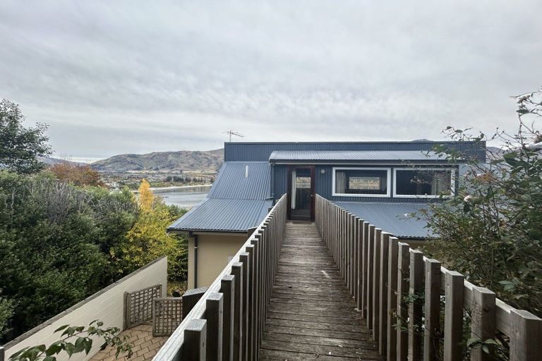Photo of property in 59 Lakeside Road, Wanaka, 9305