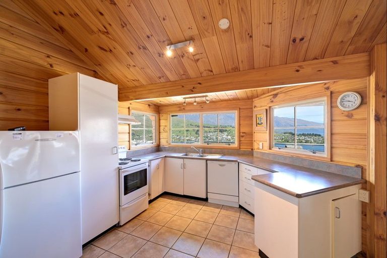 Photo of property in 106 Panorama Terrace, Queenstown, 9300