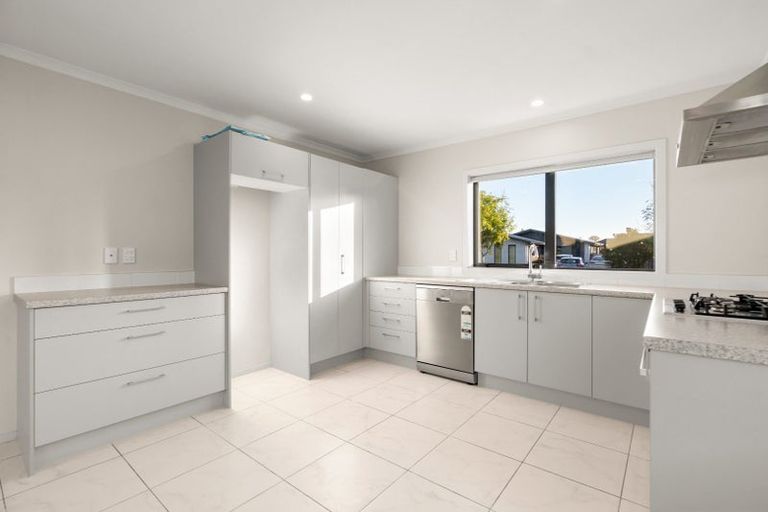 Photo of property in 50 Tupelo Street, Pukete, Hamilton, 3200