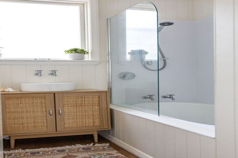 Photo of property in 208 Park Street, Hokitika, 7810