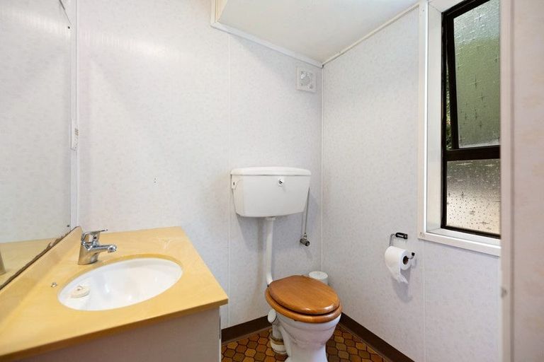 Photo of property in 125 Hallenstein Street, Queenstown, 9300
