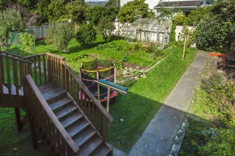 Photo of property in 12 Balliol Drive, Tawa, Wellington, 5028